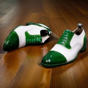 Men&#39;s Handmade Two-Tone Green & White Leather Brogue Dress Shoes