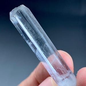 34 carat aquamarine crystal from Skardu, Pakistan
