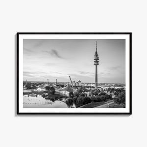Impressão fotográfica artística em preto e branco de Munique, pôster do Parque Olímpico, decoração de parede da Baviera, Alemanha.