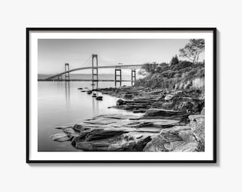 Czarno-biały wydruk artystyczny „Newport Bridge”, plakat Jamestown, sztuka Rhode Island