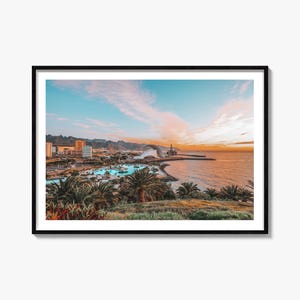 Santa Cruz Poster Print, Santa Cruz Photo Wall Art, Santa Cruz Wall Decor, Travel Print, Street Map Poster, City Map