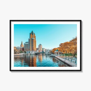 Milwaukee Poster Print, Milwaukee Photo Wall Art, Milwaukee Decor, Milwaukee Travel Print, Street Map Poster, City Map