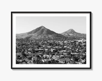 Impresión fotográfica artística en blanco y negro de San Luis Obispo, póster de Bishop Peak, California