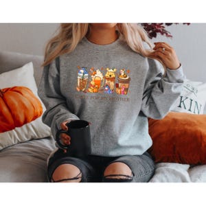 Handgefertigtes Kuh-Druck-Shirt für Mama, personalisiertes Muttertagsgeschenk, einzigartiges Kuh-Liebhaber-Sweatshirt, kundengerechtes Bauernhof-Mama-T-Shirt