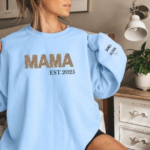 Custom Mama Sweatshirt, Personalized Mom  With Names, New Mama Outfit, Pregnancy Announcement Clothing, Mothers Day Gifts