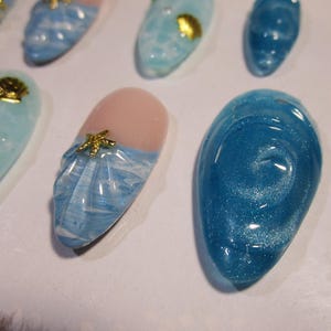 Blue Summer Press On Nails