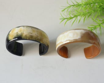 Natuurlijke ossenhoornarmband ongeveer 2 cm hoog echte hoorn armbanden brede manchet buffelhoorn sieraden
