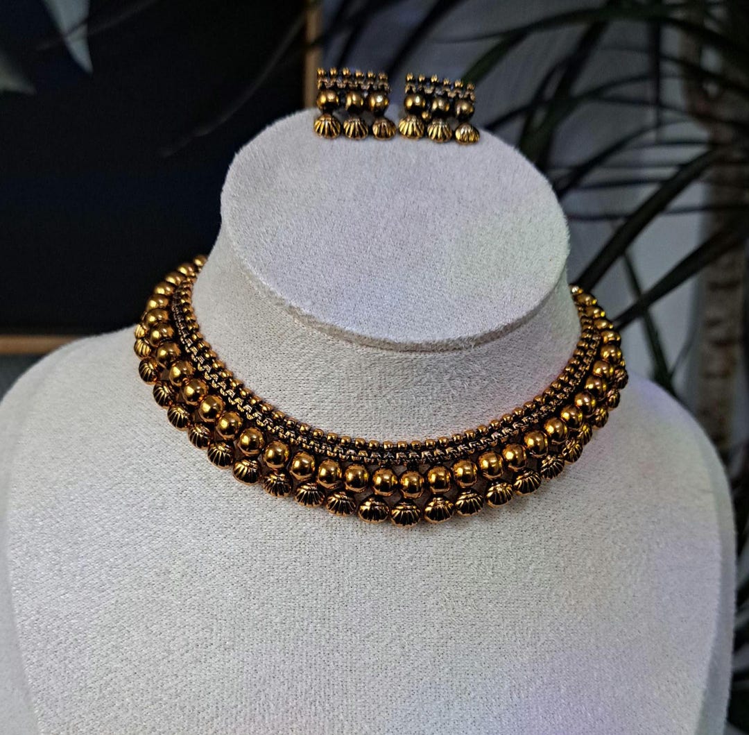Antique Gold Temple Choker Necklace Set, Kasu Style Bead, South Indian ...