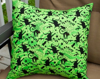 Wicked Witch Halloween Pillow Cover, Decorative Toss Pillow, Accent Pillow, Throw Pillow, Pillowcase, Black Cat - Fits 14x14 inch form