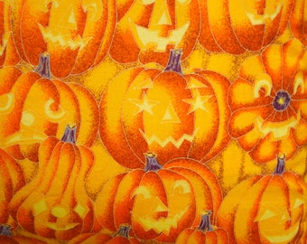 Halloween Pumpkin Pillow cover, Decorative Toss Pillow, Accent Pillow, Throw Pillow, Pillowcase, Jack-o-Lantern -  Fits a 16x16 inch form