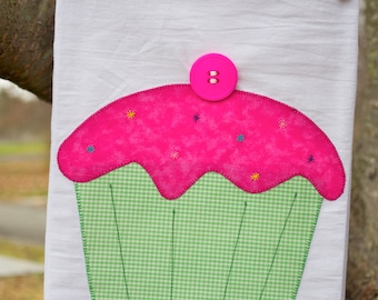 Flour Sack Tea Towel -  Cupcake, Sprinkles - Birthday - Baking - Kitchen - Handmade