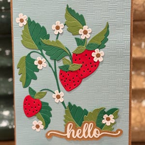 Tarjeta de felicitación "Hola" de Strawberry Vine de 5 x 7 pulgadas con sobre