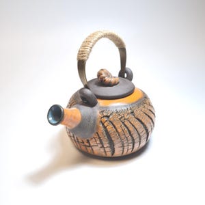 Handmade Ceramic Orange Teapot, Pottery teapot, Orange Teapot for Tea Lovers, Elegant Housewarming Gift,Unique Gift for Mom, Wedding gift