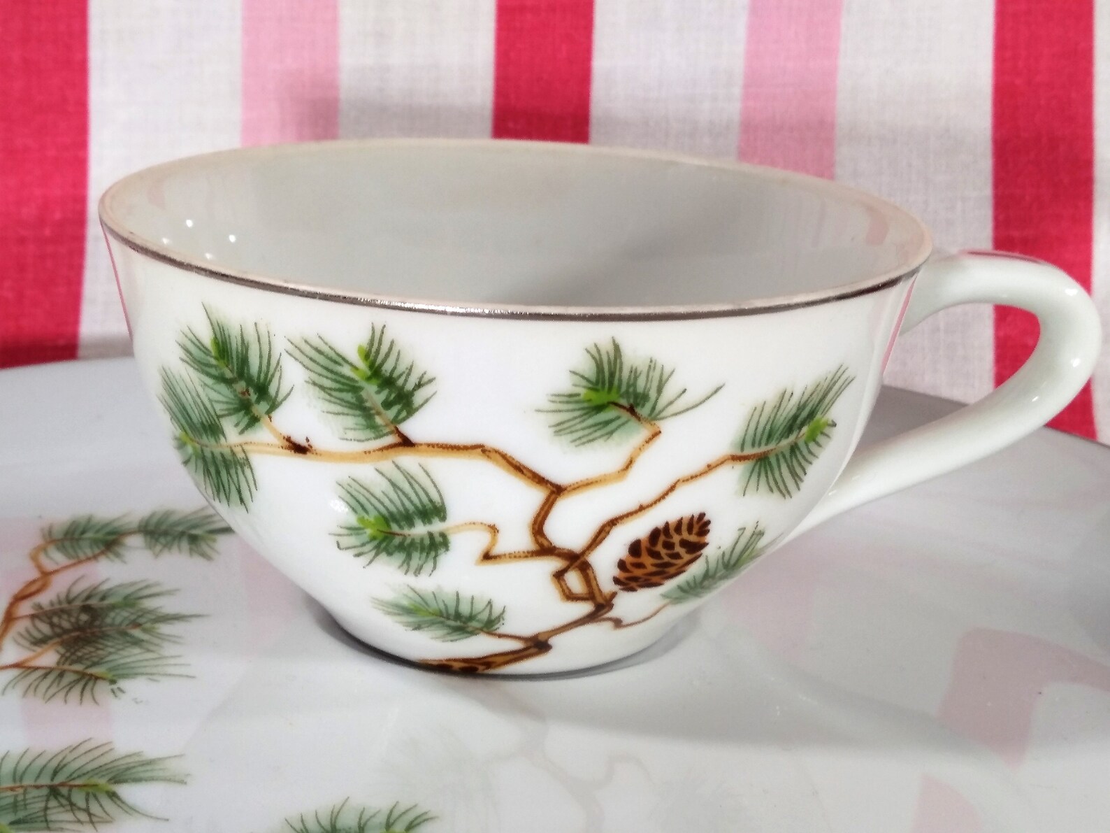 Delightful Vintage Laurel China Pine 4pc Snack Plate & Tea Cup Etsy