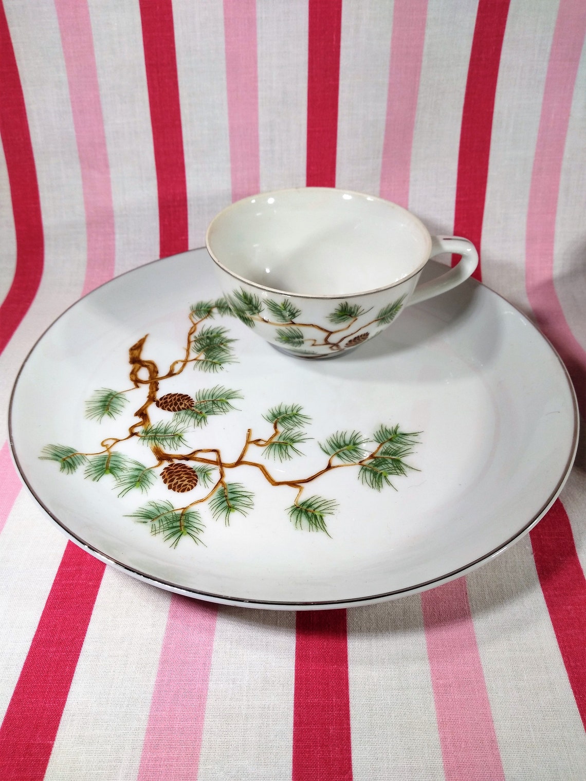 Delightful Vintage Laurel China Pine 4pc Snack Plate & Tea Cup Etsy