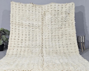 Handmade Beni Mrirt Shaggy Wool Rug – Authentic Moroccan Berber Checkered Design