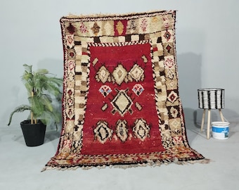 Vintage Morrocan rug -Boujaad rug -Berber rug - Bohemian Colorful Rug- Wool Cozy Chic Aera rug- Red Boujaad Vintage Rug-Checkered Azilal Rug
