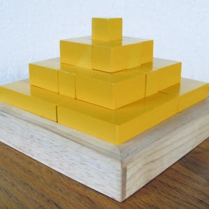 Pyramid Puzzle - Yellow