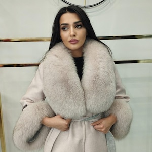 Soft Pink Alpaca Coat: Women&#39;s Real Fox Fur Trim