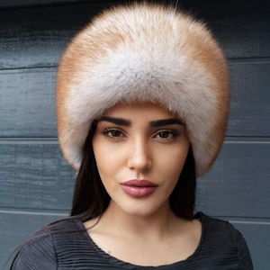 Woman Hat- Real Fox Fur Hat – Genuine Leather Base – Elegant Style -Winter Fur Hat for Women