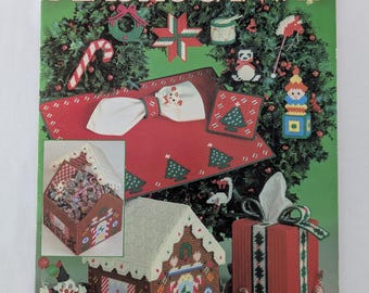 Plastic Canvas Craft Pattern Booklet More Christmas Projects for Plastic Canvas Leisure Arts Leaflet 194 Vintage 1981