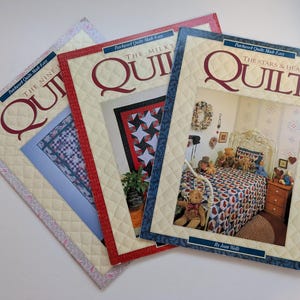 以下が含まれることがあります： 「Patchwork Quilts Made Easy」と題された3冊の解説冊子。Joan Wells著の「The Nine-Patch Quilt」、「The Milky Way Quilt」、「The Stars & Hearts Quilt」が含まれています。各表紙にはキルト風の縁取りと完成したキルトの写真が掲載されています。