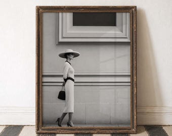 Black and White Vintage Fashion Elegant Woman Woman with Hat Chic Wall Decor Monochrome Print Classic Beauty Retro Wall Art Fashion Poster