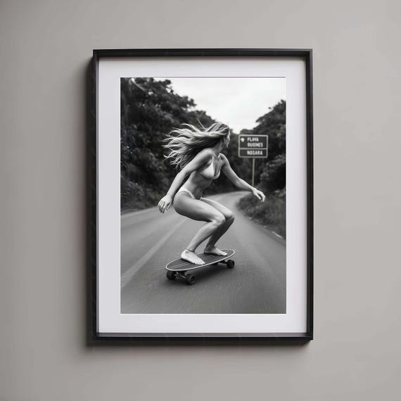 Retro Skate Poster Girl On Skateboard Bold Motion Art Freedom Wall Art Black White Photo Chic Skate Decor Adventurous Print Carefree Woman