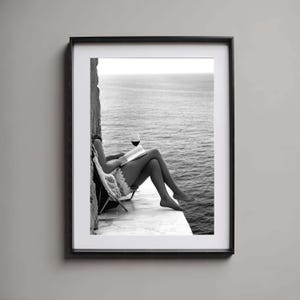 Vintage Wall Art Elegante Frau Kunst Küsten Haus Kunst Schwarz Weiß Druck Klassische Fotokunst Meerblick Poster Luxus Lifestyle Retro Kunstdruck