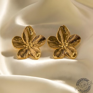 Titanium Stud Earrings, Gold & Silver Flower Earrings, Textured Metal Floral Studs, Elegant Wedding Party Jewelry, Trendy Daily Accessories
