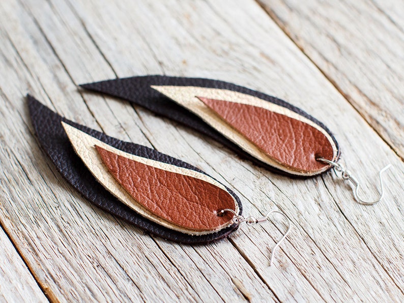 Dark brown, cream and brown Feather Earrings, Leather Feather Earrings, Boho chic, bohemian, leaf earrings, long earrings, wings image 2