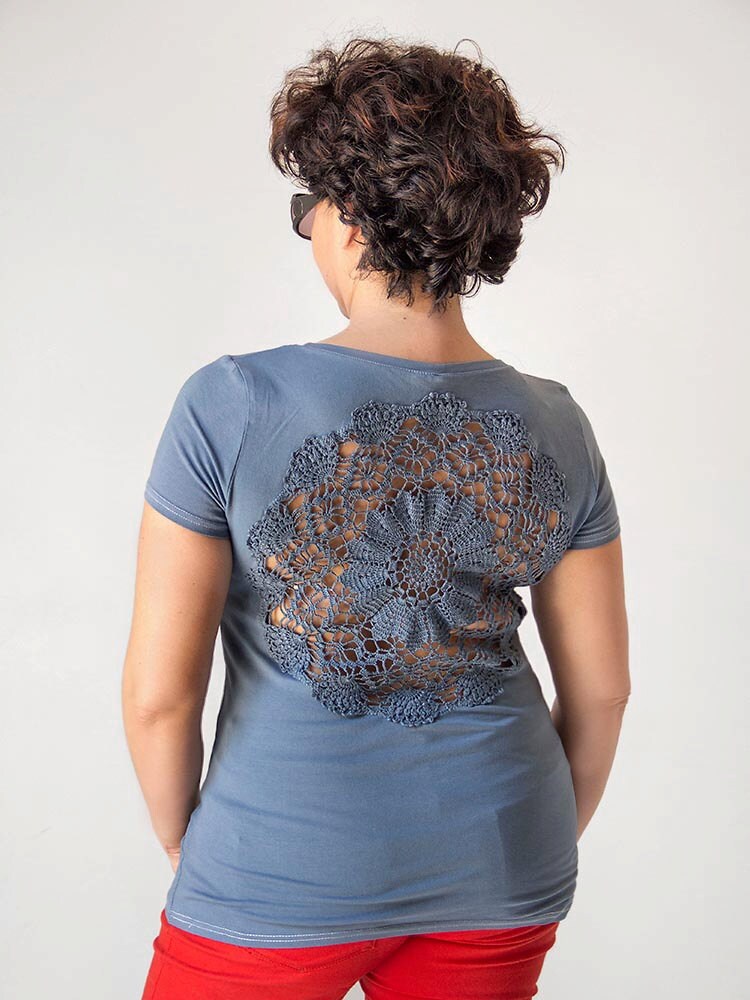 Steel Grey Tshirt With Upcycled Vintage Crochet Doily Back Size L Etsy