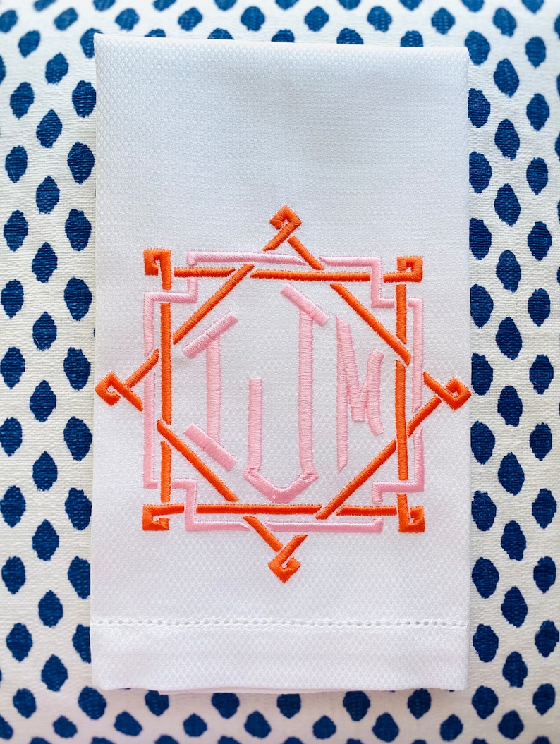 Peppermint Bee Guest Towel