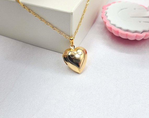 Princess Clara Necklace, Princess Clara Heart Locket Necklace, Photo Necklace, Memory Necklace, Ballet Necklace, Locked Heart Necklace
