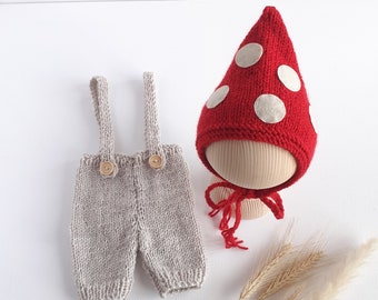 Newborn mushroom knit costume Woodland whimsical mushroom baby gift Amanita gnome newborn hat pants Fairytale garden baby shower gift outfit