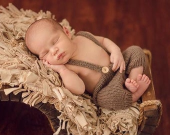 Newborn knit suspenders pants-newborn photo prop-newborn girl boy photo outfit-baby knit pants-baby announcement  outfit-handmade baby gift