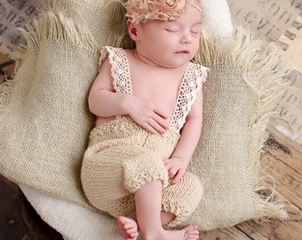 Newborn girl cottagecore photo outfit-baby girl knit pants with cotton lace suspenders-baby  bloomers shorts-baby announcement outfit gift