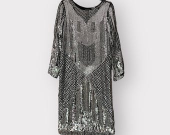 Robe disco argentée Sho Max taille S, midi à manches longues et sequins en soie et perles