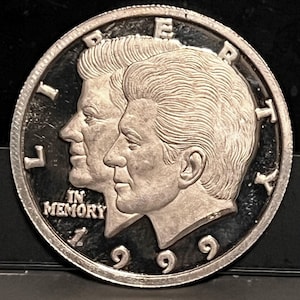 John F Kennedy Memorial 10 Dollar Silver Proof Coin • Commemorative Father Son JFK Jr • 1/2 oz Fine Silver (99.9% Pure) • 1999 Liberia