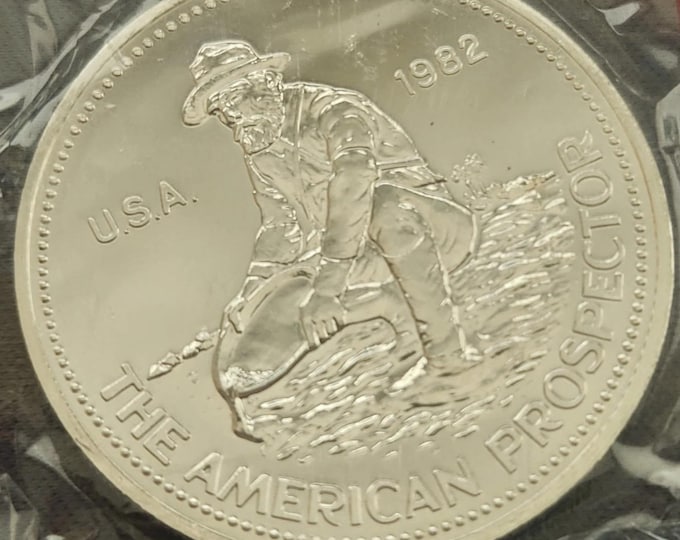 1982 Engelhard American Prospector Vintage Silver Round • 1 oz Fine Silver (99.9% Pure) • Brilliant Uncirculated in Sealed Packaging