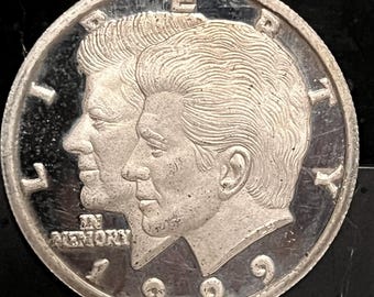 John F Kennedy Memorial 10 Dollar Silver Proof Coin • Commemorative Father Son JFK Jr • 1/2 oz Fine Silver (99.9% Pure) • 1999 Liberia