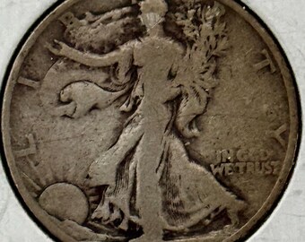 1929 S Walking Liberty Half Dollar • Ungraded VG+ (Very Good+)