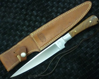 Handmade J2 Steel Skinner Knife: Rose Wood Handle, Leather Sheath