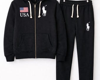 Zwarte heren joggingbroek met capuchon en hoodie in Amerikaanse polostijl, trainingspak met rits en capuchon