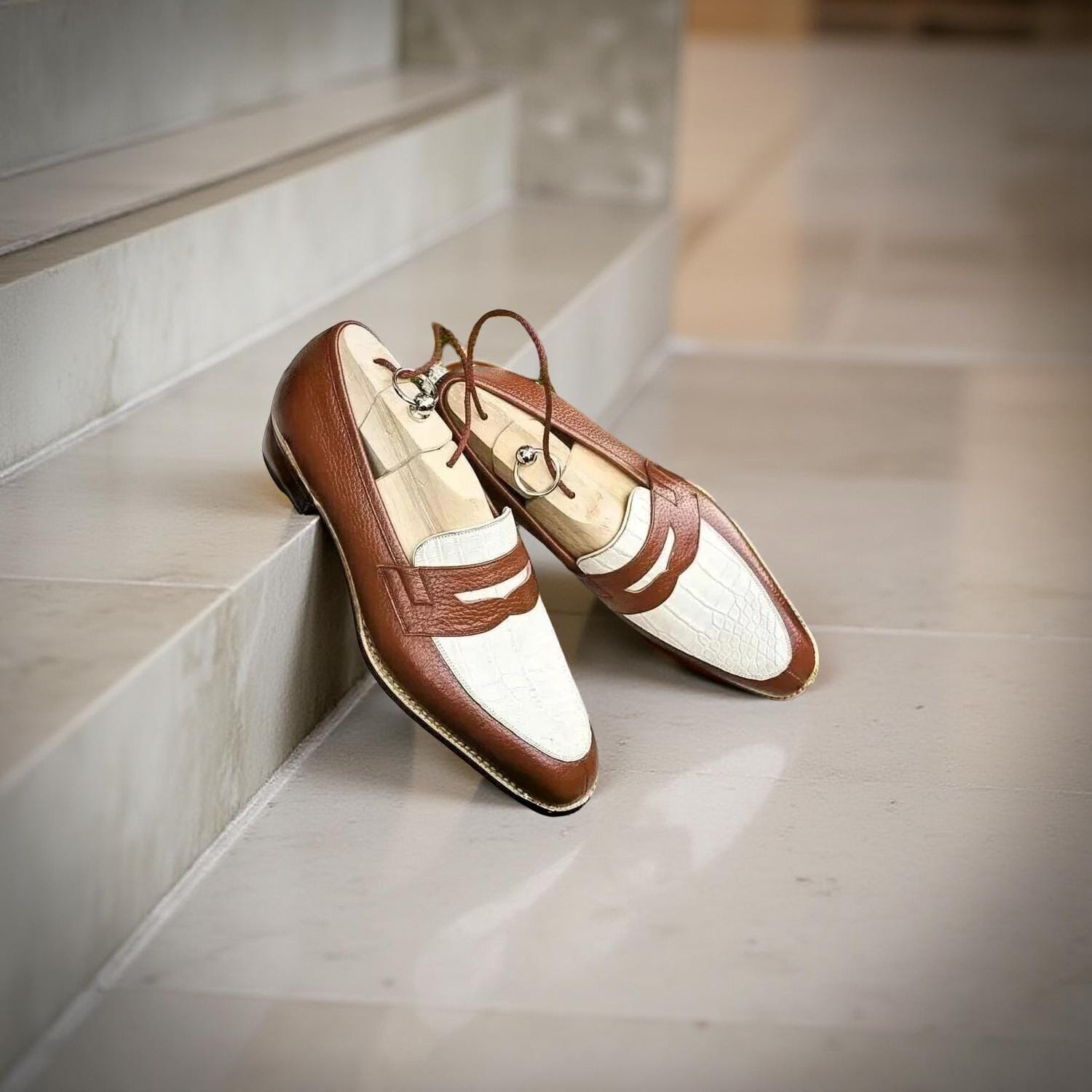 Two-Tone Brown and White Leather Dress Shoes Ferro Aldo Men main image 2