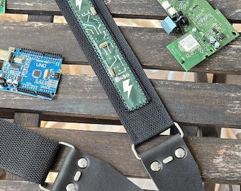 3DディストーションPCBギターストラップ：エレクトリック、アコースティック、ベース