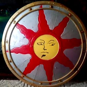 Solaire of Astora - Sunlight Shield - Cosplay Prop