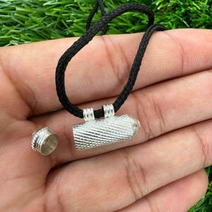 Taweez Locket Pendant Nazar Protection Talisman Black Thread Dori Taweet Taviz PP32