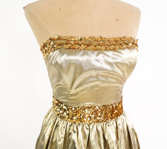 Gold metallic 80s prom - Gem