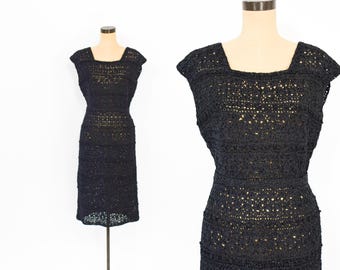 1960er Jahre Spitzenkleid mit schwarzer Schleife